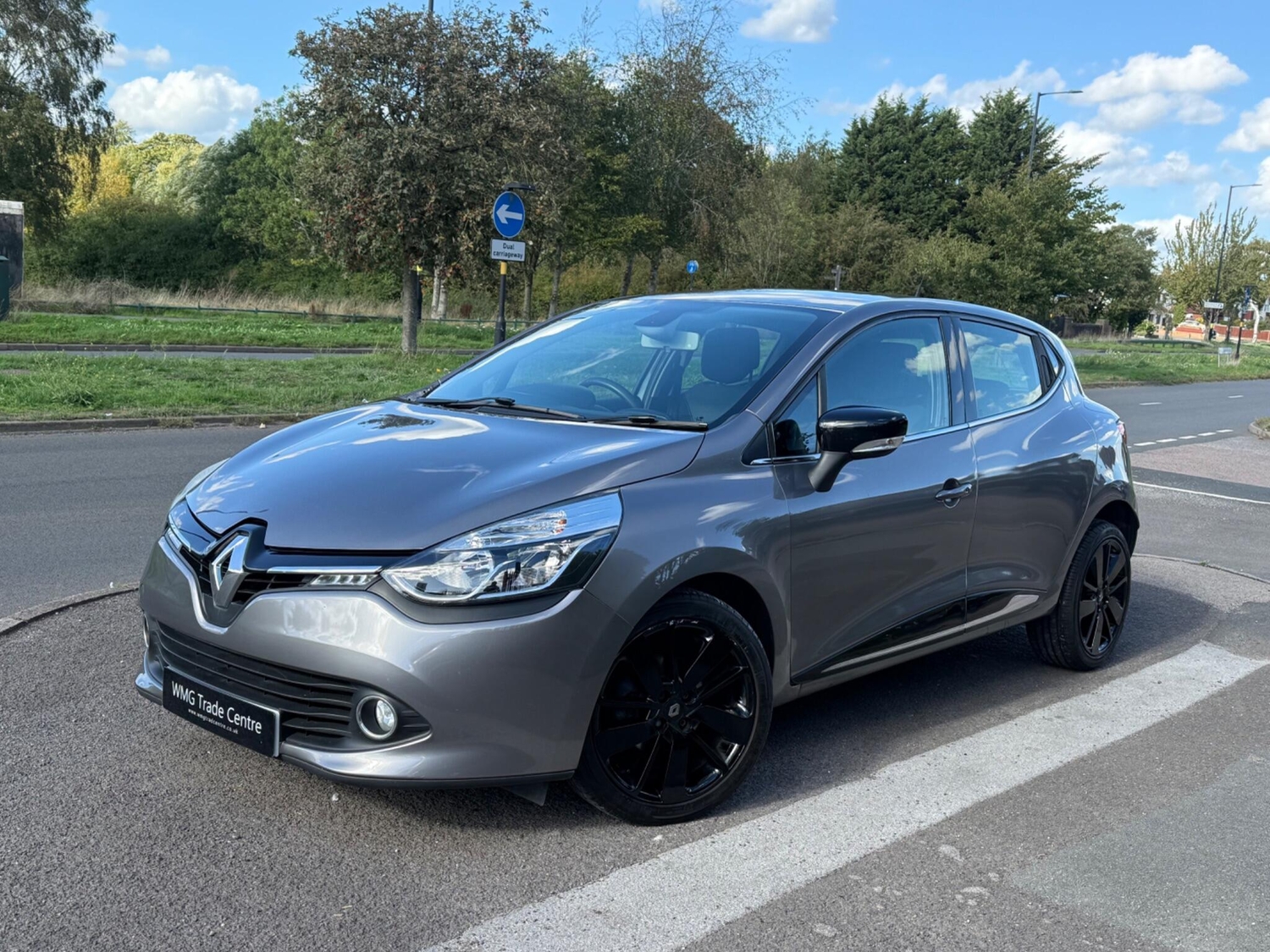 Renault Clio 2015 - Cars in Birmingham