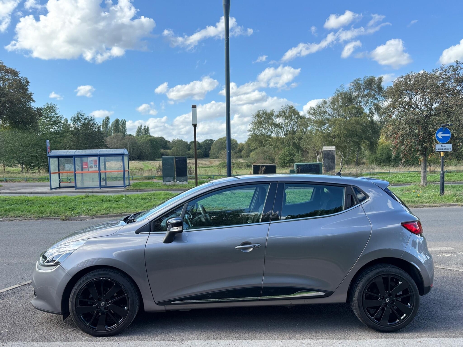 Renault Clio 2015 - Cars