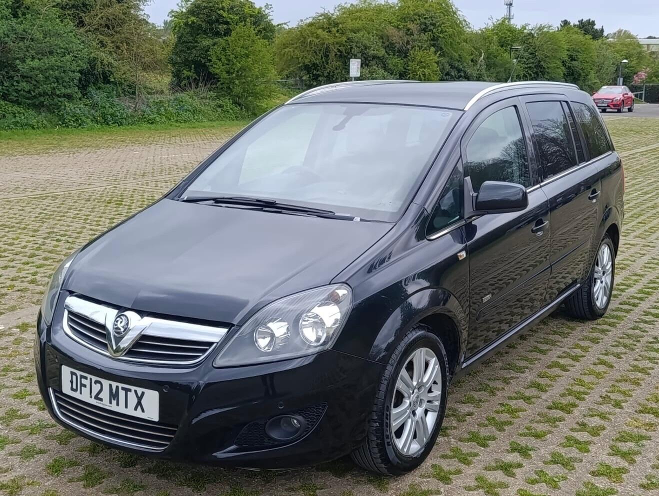 Vauxhall Zafira 2012 - Cars in Swanley