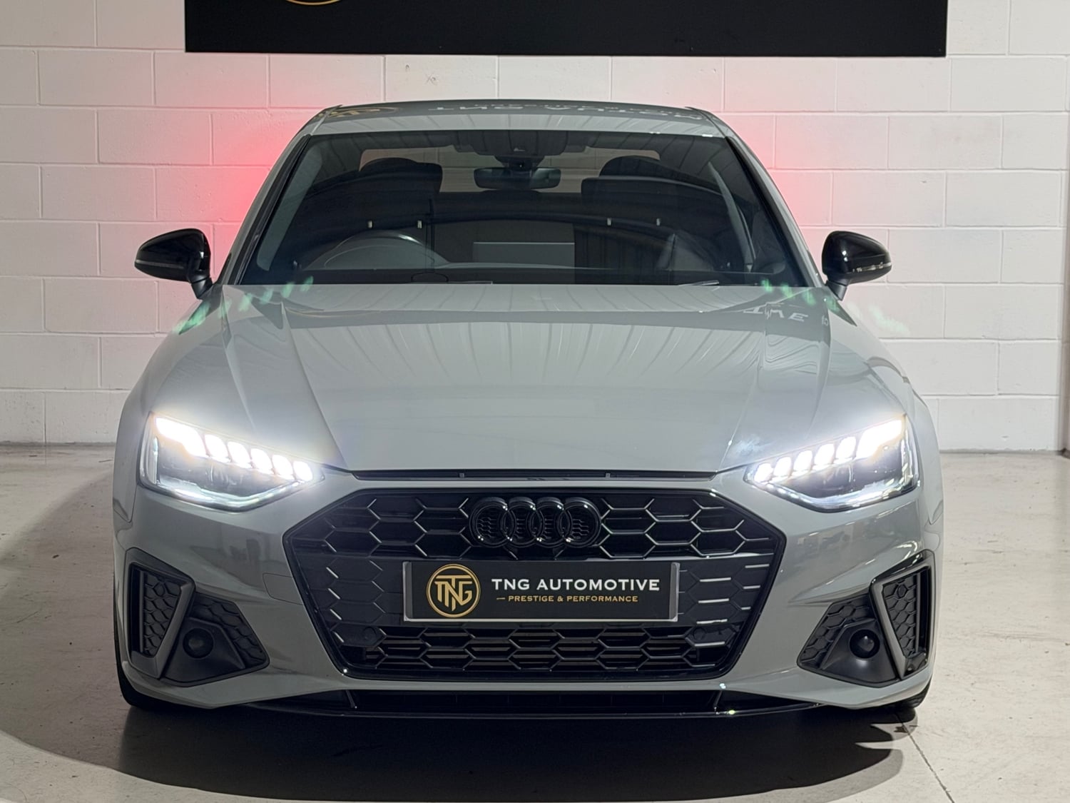 Audi A4 2022 - Cars