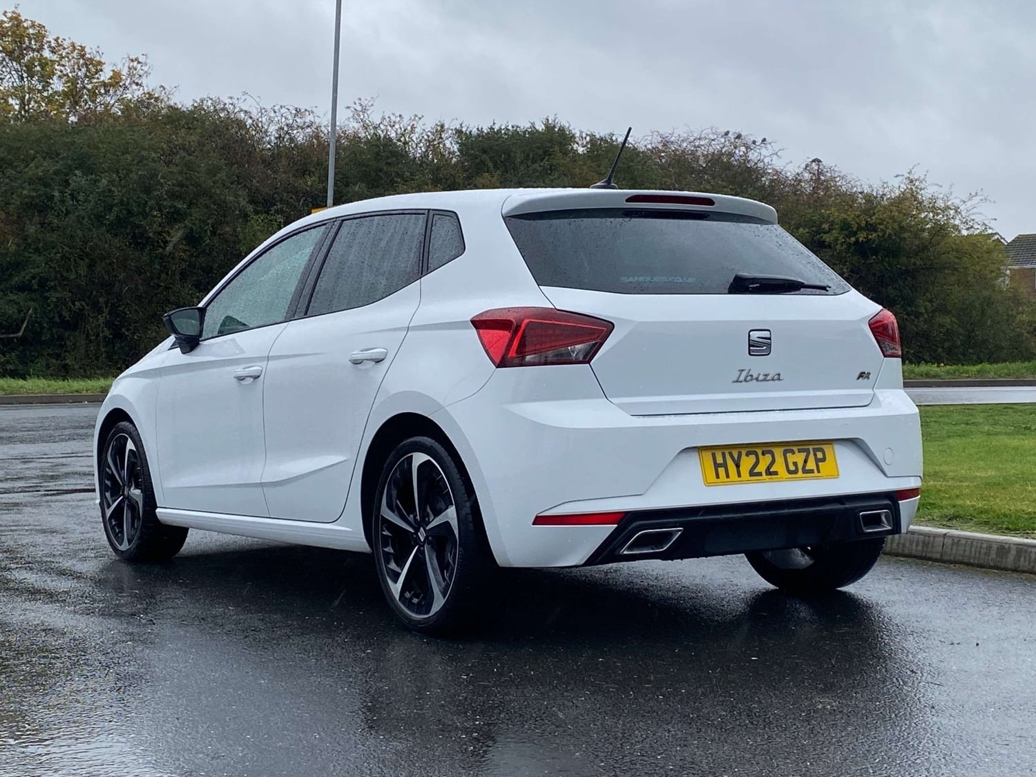 [ berth ]SEAT Ibiza