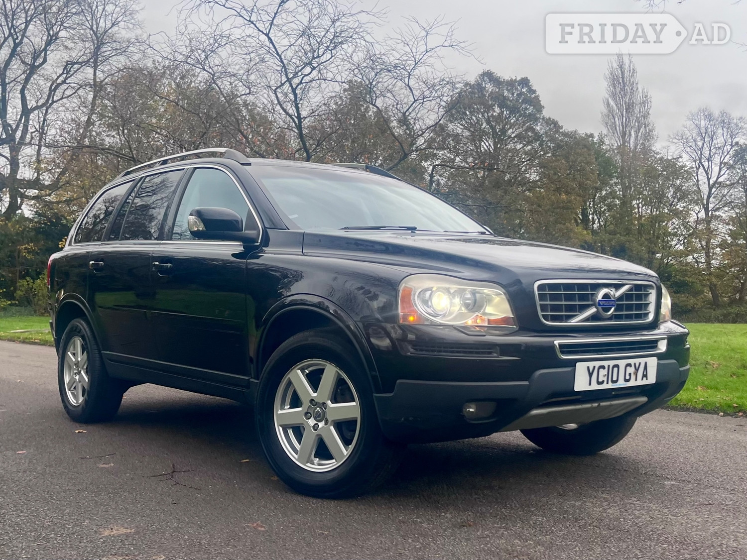 Volvo XC90 2010 in St. Helens
