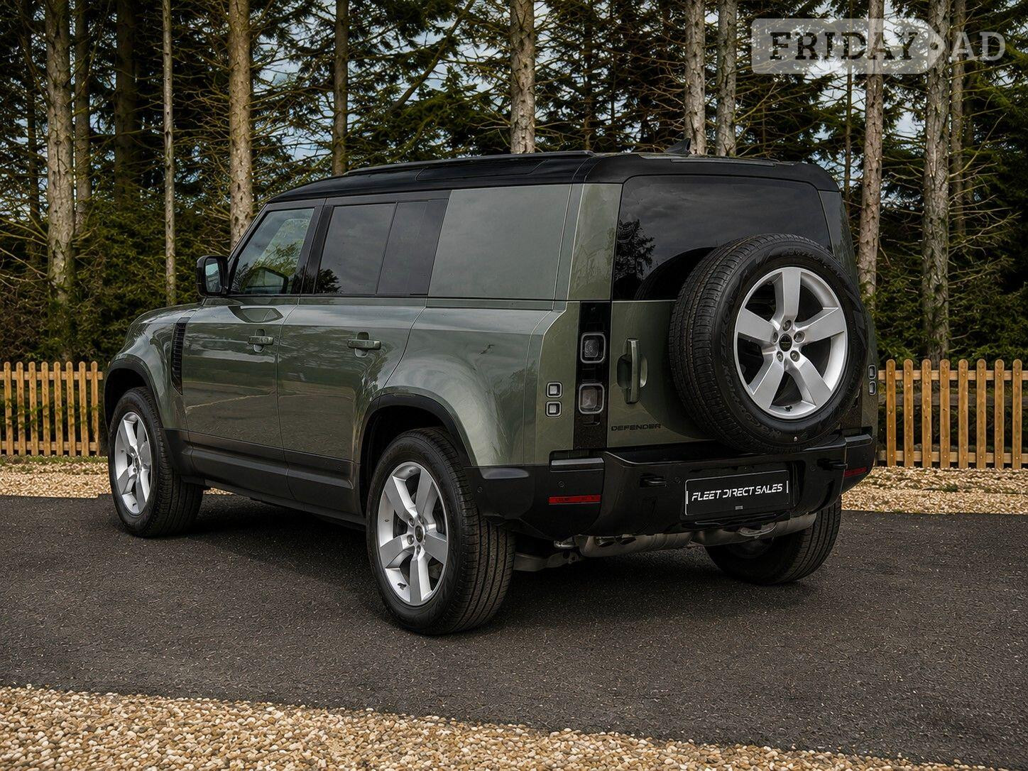 [ berth ]Land Rover Defender 110