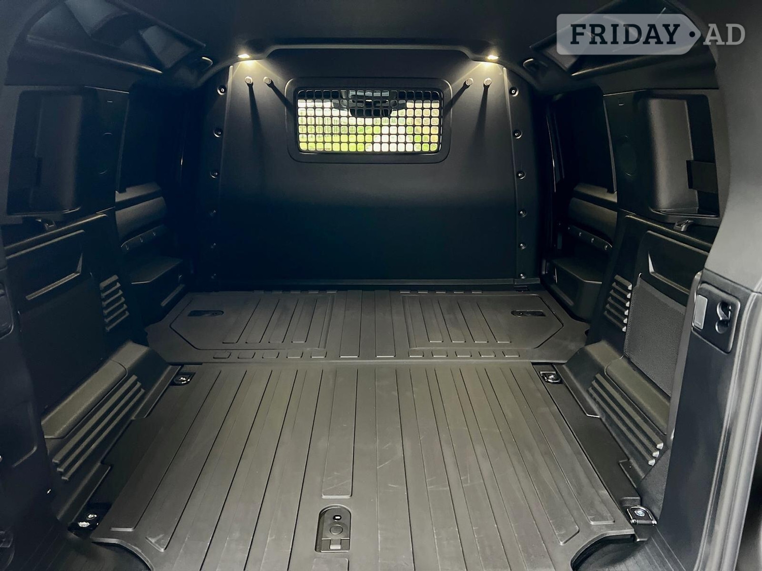 Land Rover Defender 110 2026 - Vans & Commercial Vehicles
