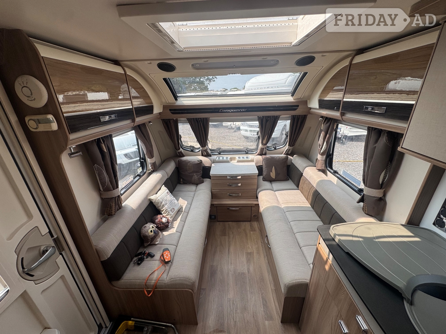 Swift Conqueror 580 2016 - Motorhomes & Caravans