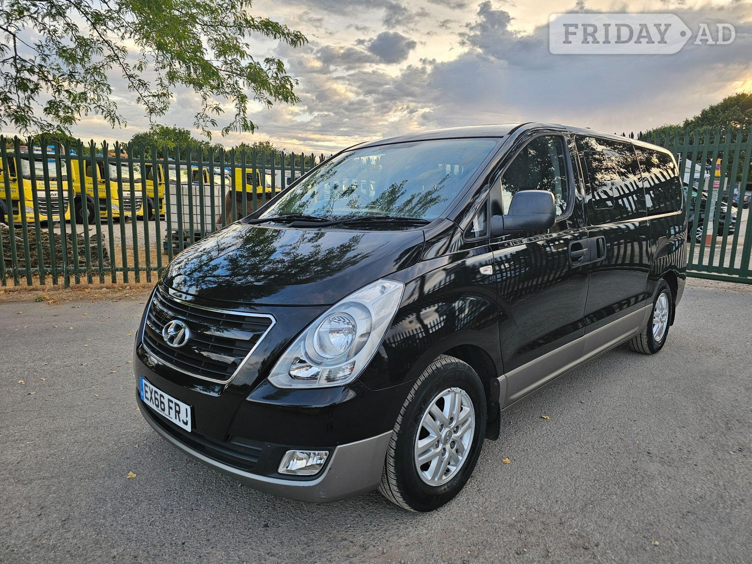 [ berth ]Hyundai i800