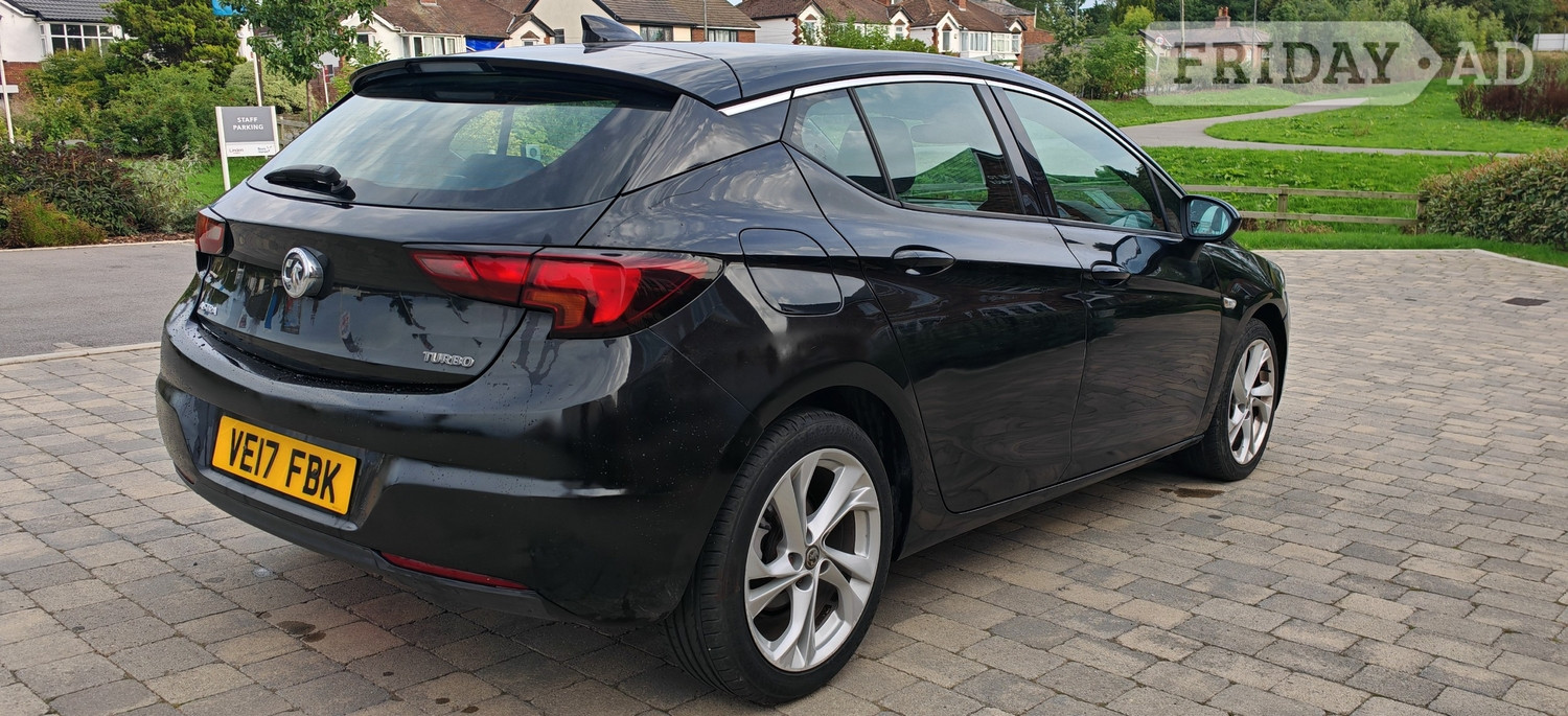 Vauxhall Astra 2017 - Cars in Macclesfield