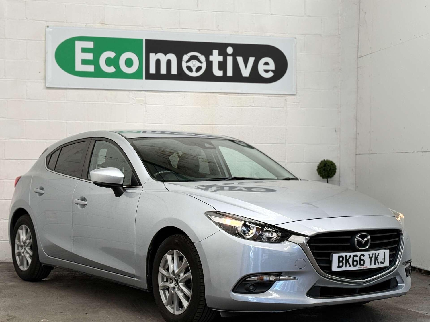 [ berth ]Mazda 3