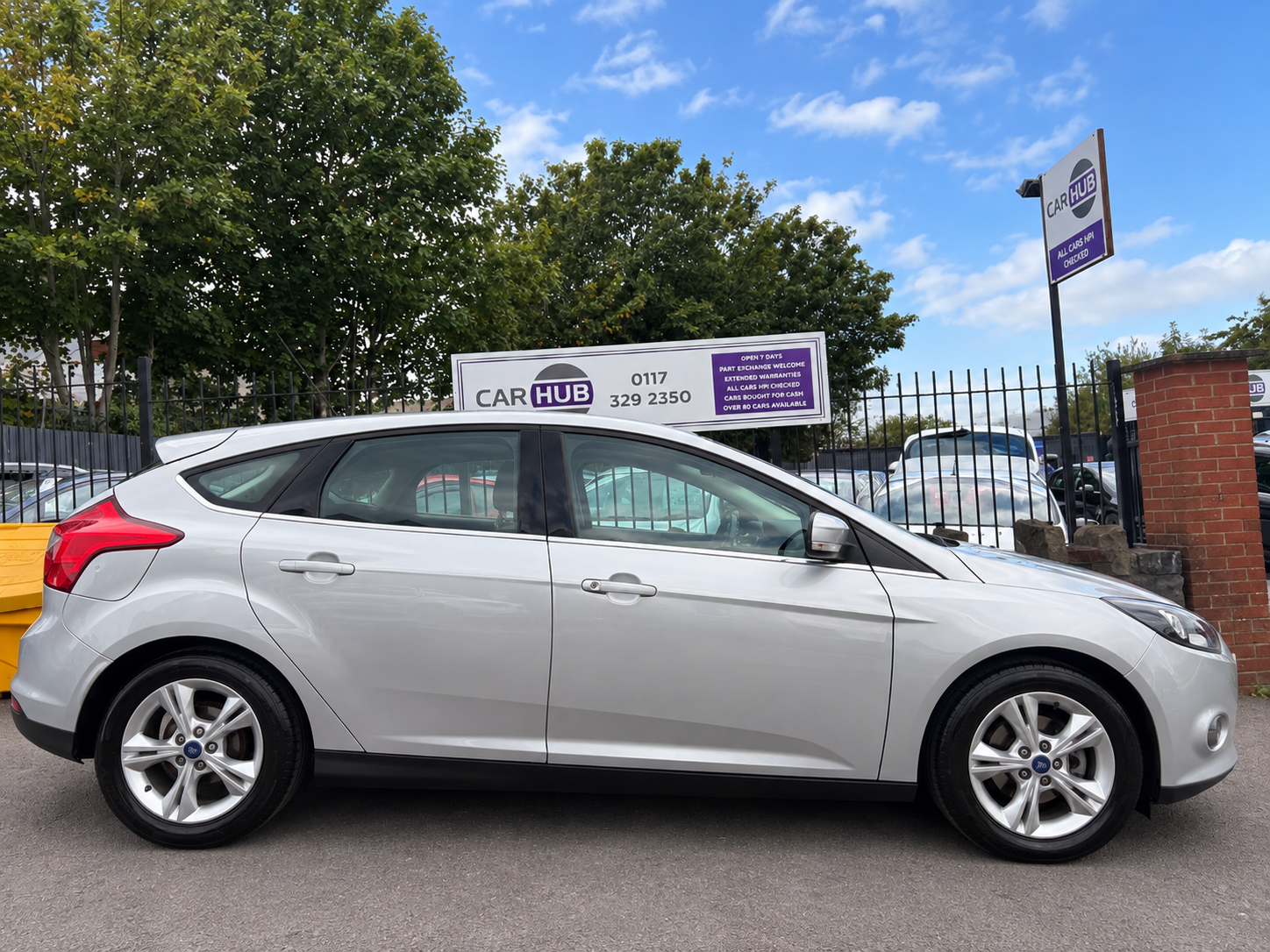 Ford Focus 2011 - Cars in Bristol