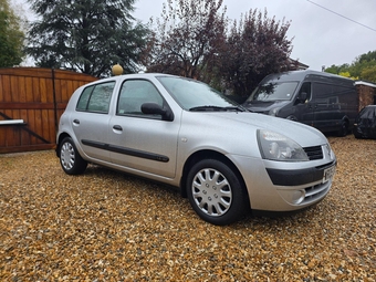 Renault Clio 2005