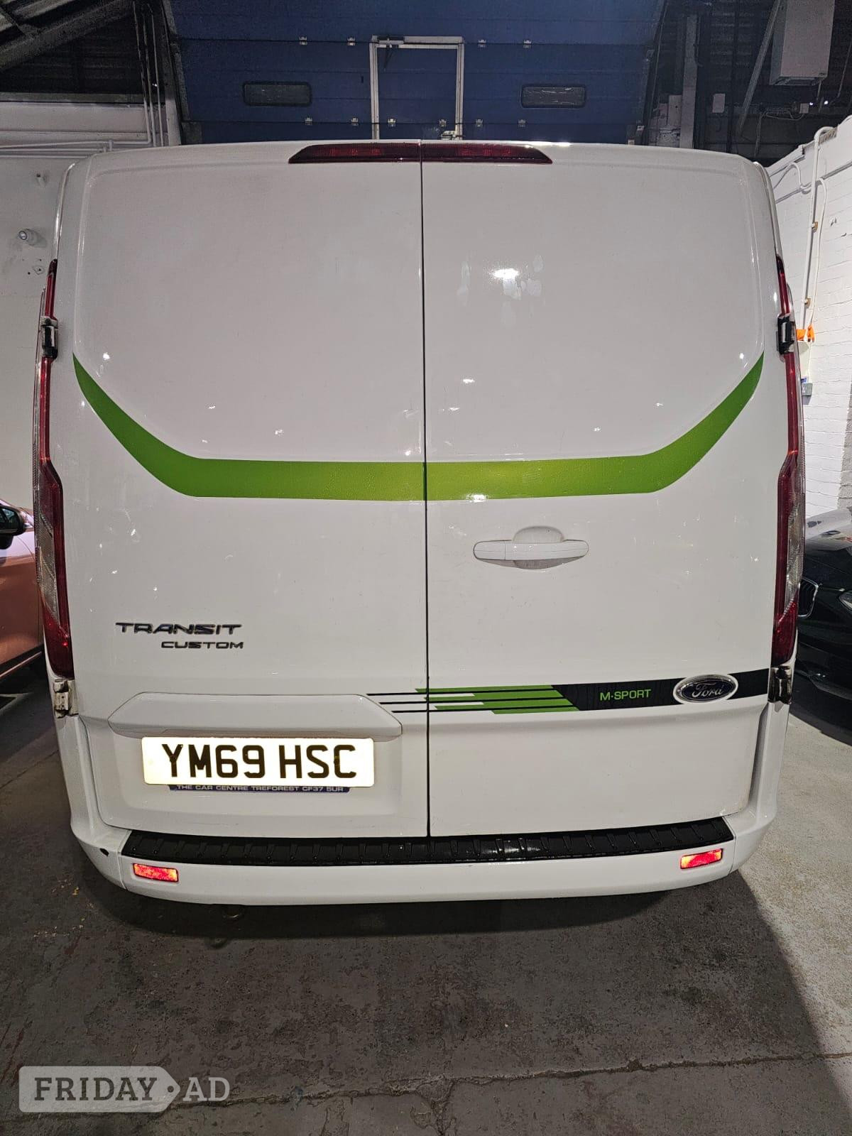 Ford Transit Custom 2020 - Vans & Commercial Vehicles