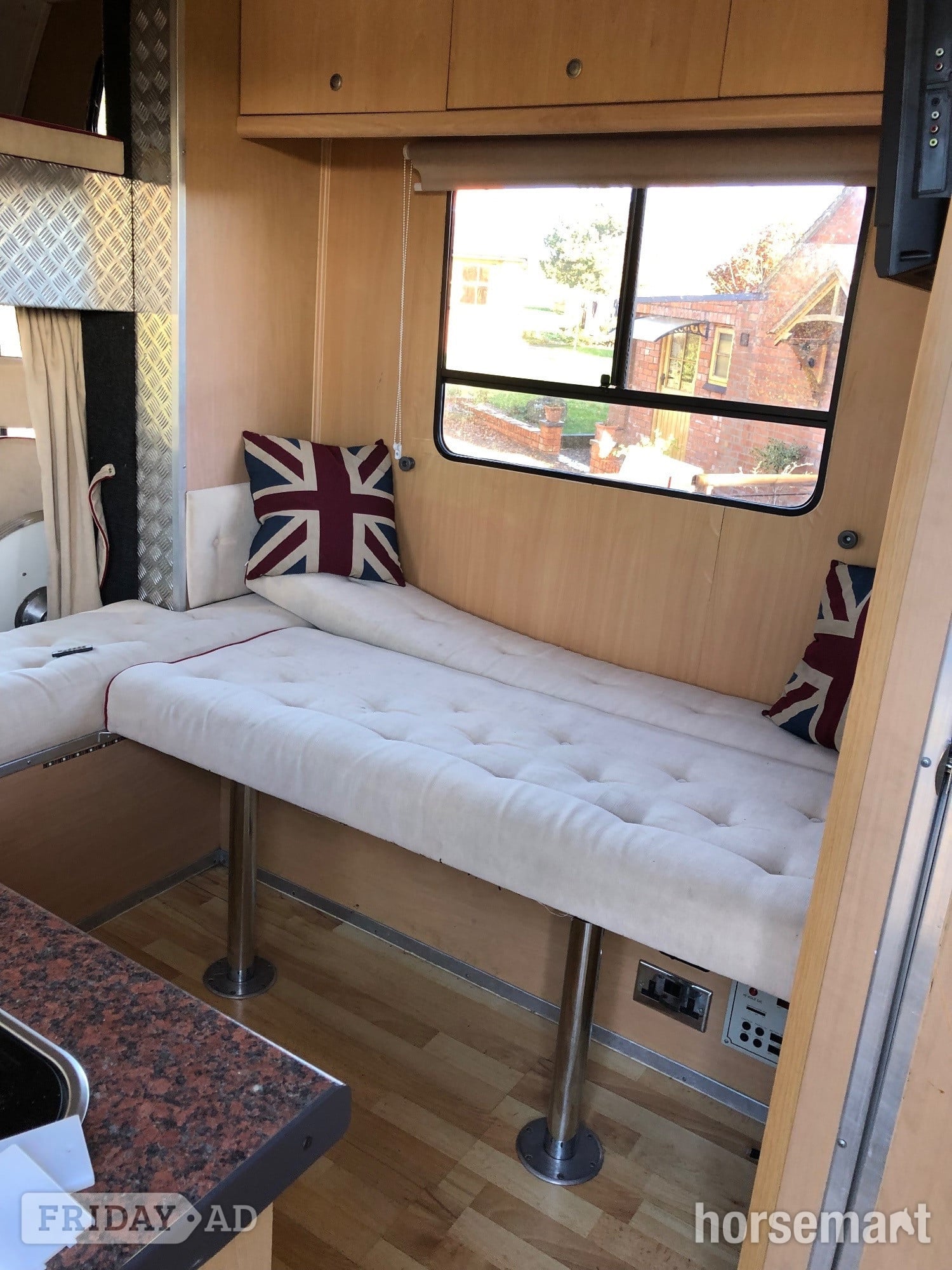 Custom  Iveco-ford Horsebox in Malvern Link