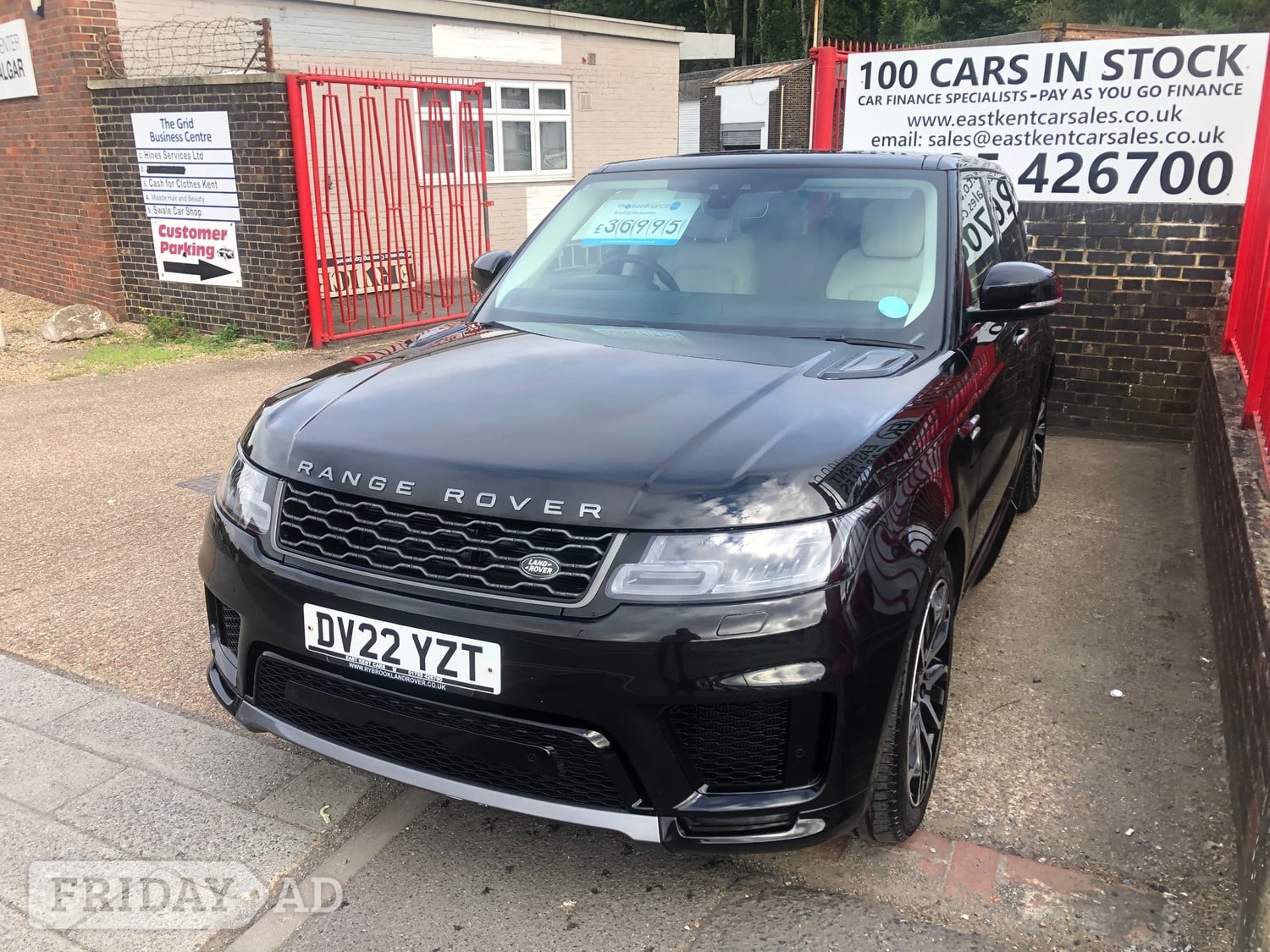 [ berth ]Land Rover Range Rover Sport