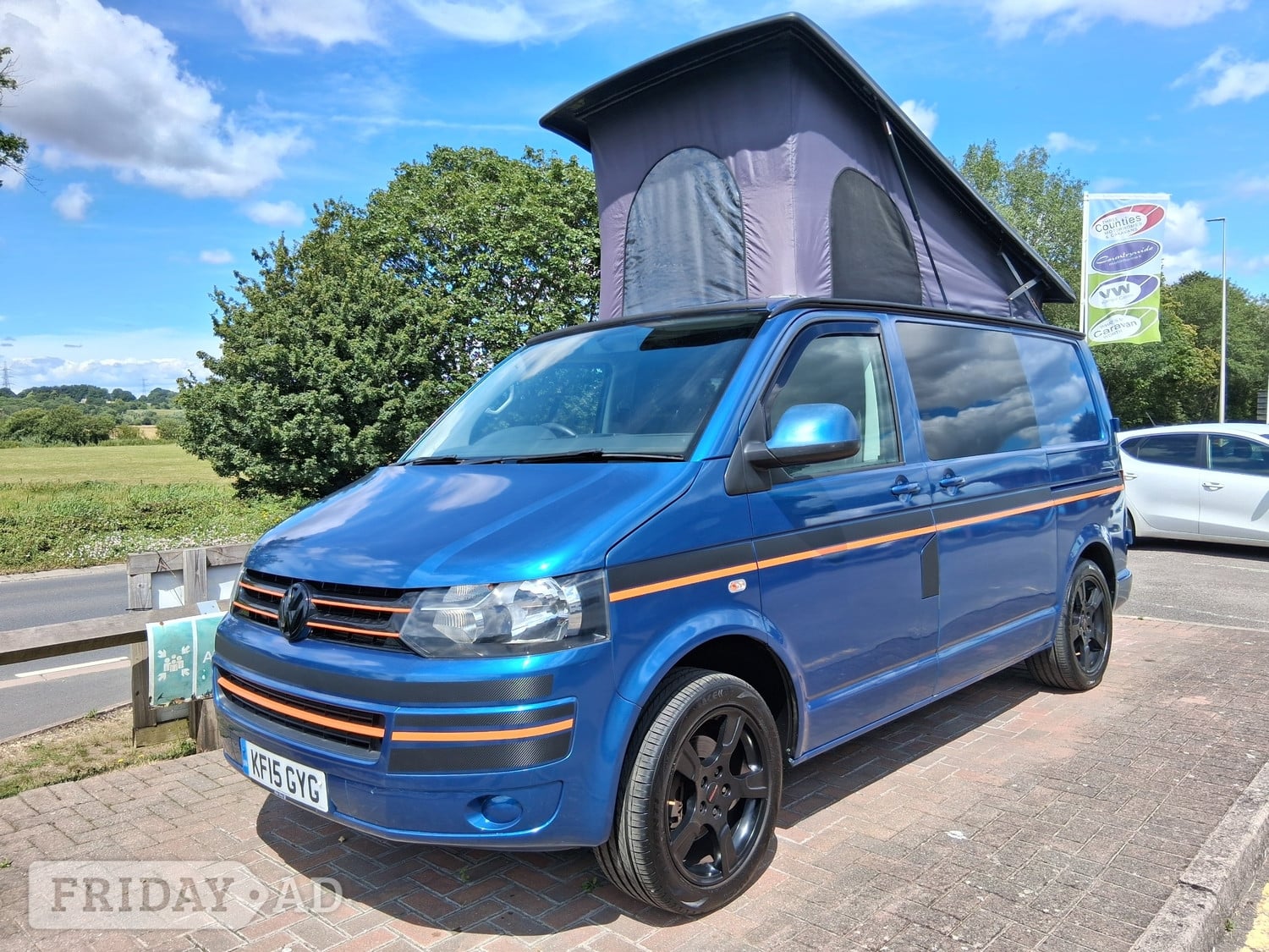Volkswagen Camper 2015 in Wimborne