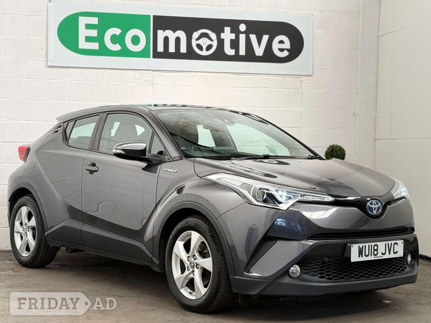 [ berth ]Toyota C-HR