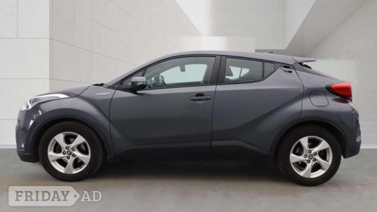 Toyota C-HR 2018 - Cars