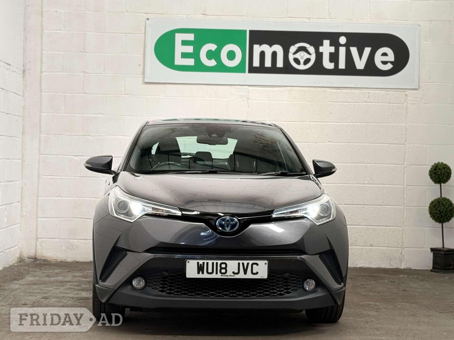 Toyota C-HR 2018 - Cars