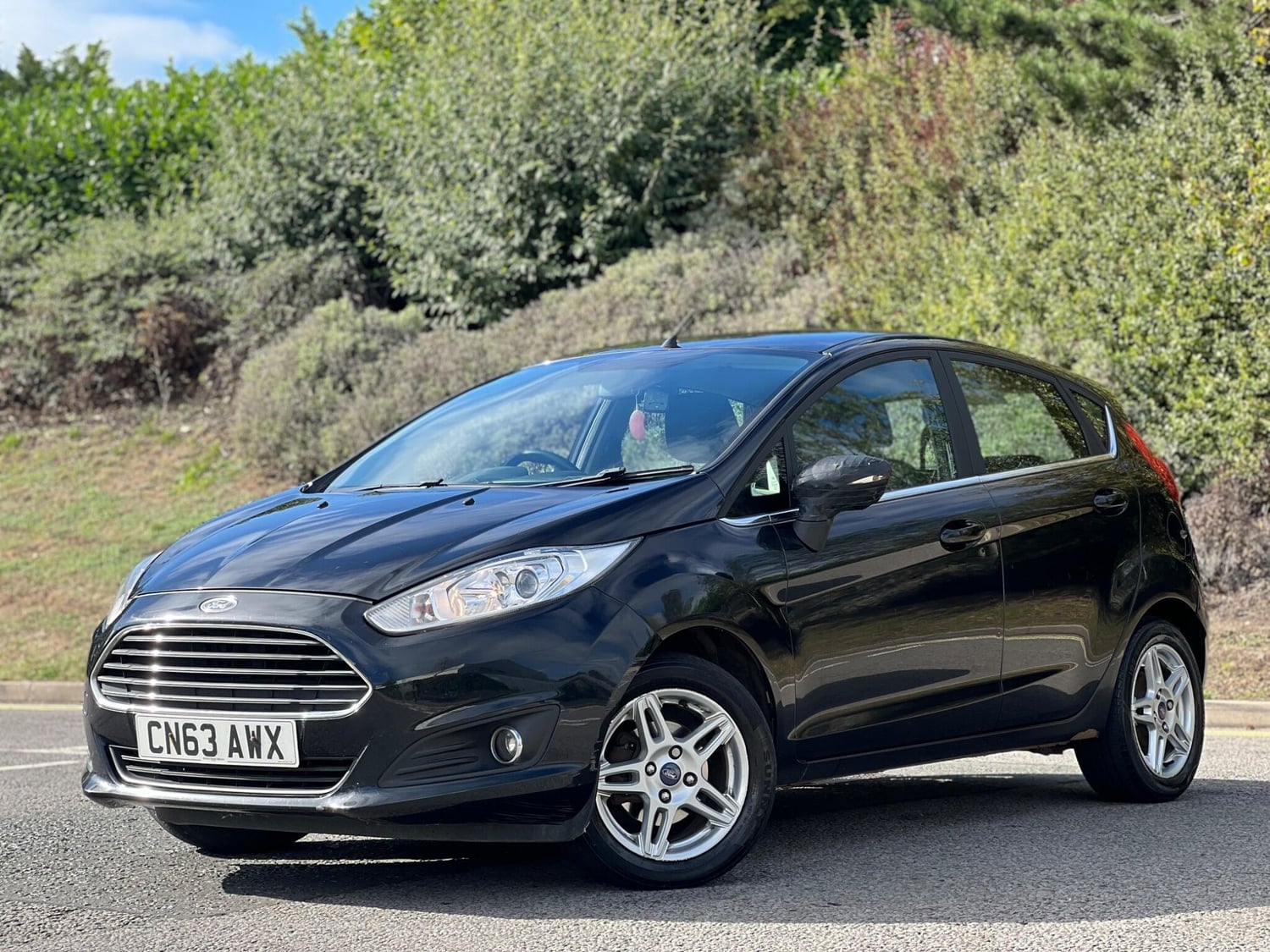 [ berth ]Ford Fiesta