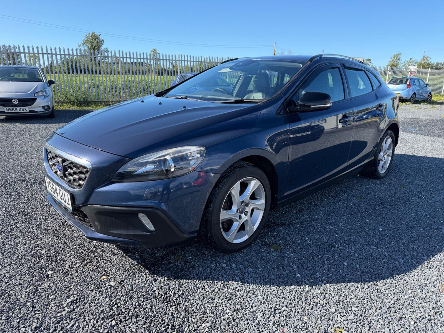 [ berth ]Volvo V40 Cross Country