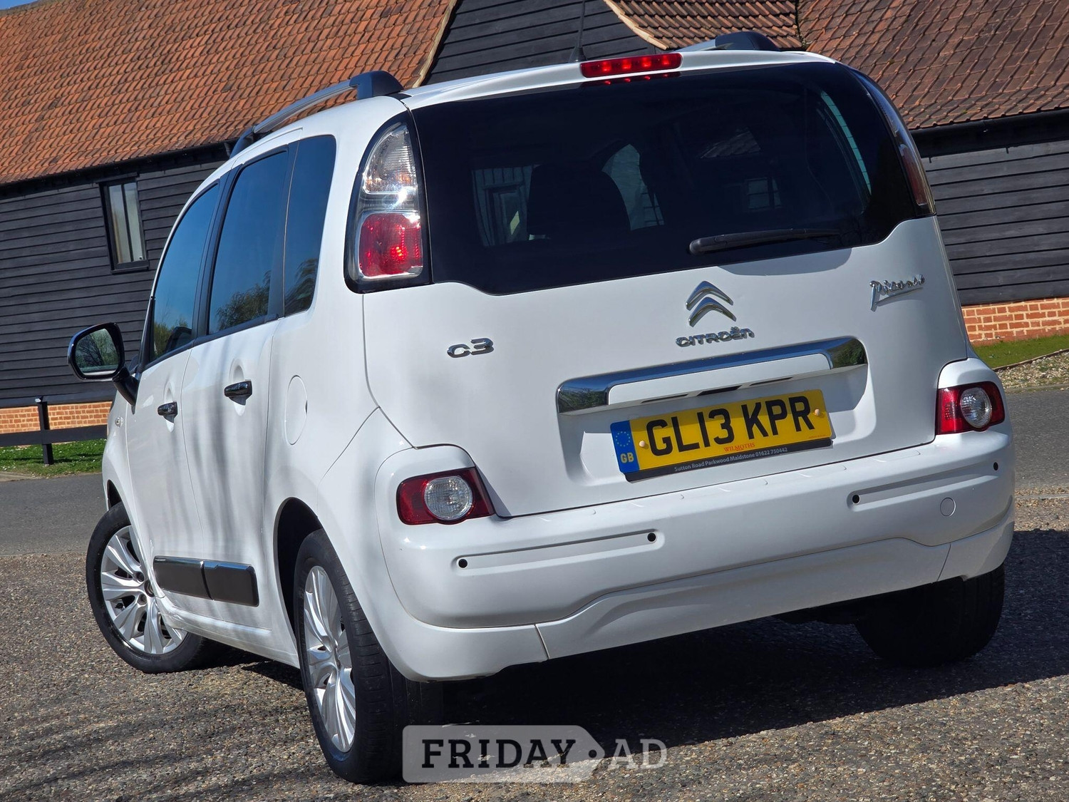 [ berth ]Citroen C3 Picasso