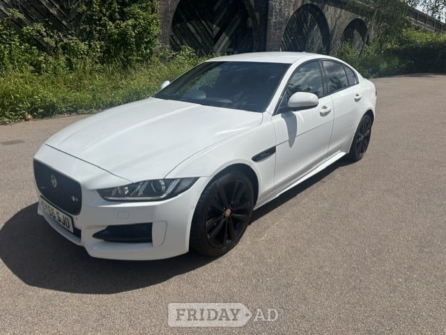 Jaguar XE 2016 - Cars in Broxbourne