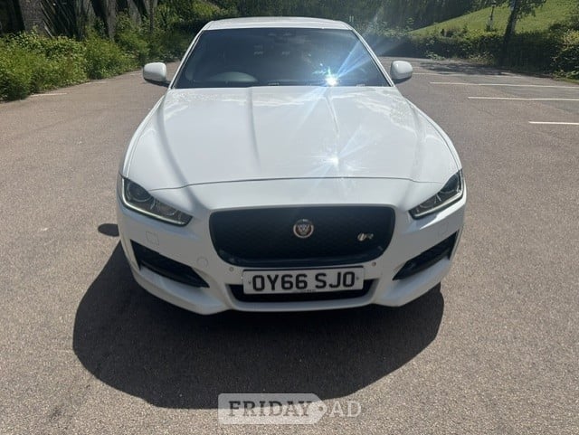 [ berth ]Jaguar XE