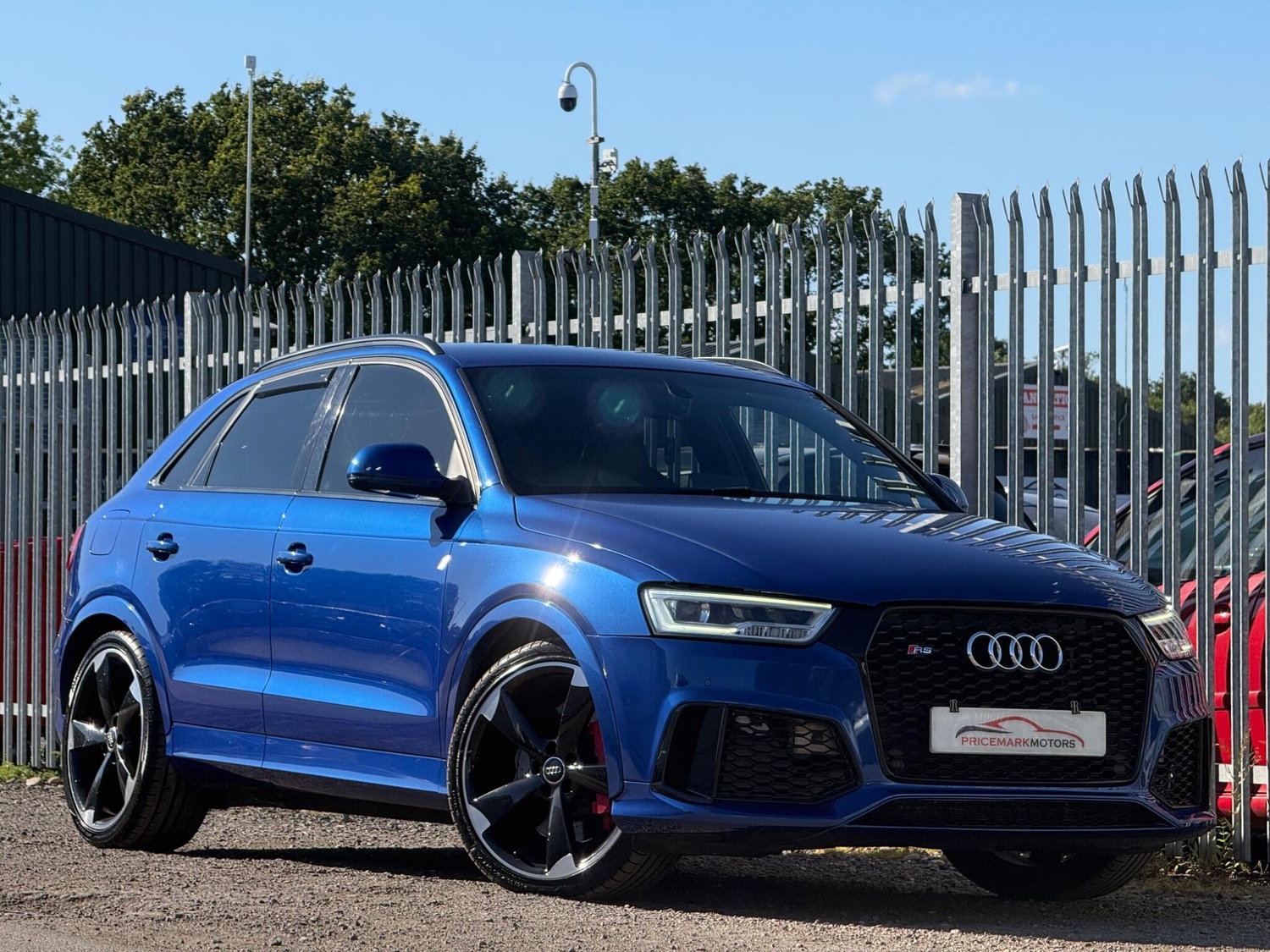 [ berth ]Audi RS Q3