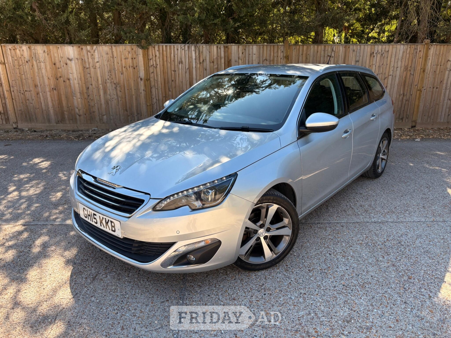 [ berth ]Peugeot 308 SW