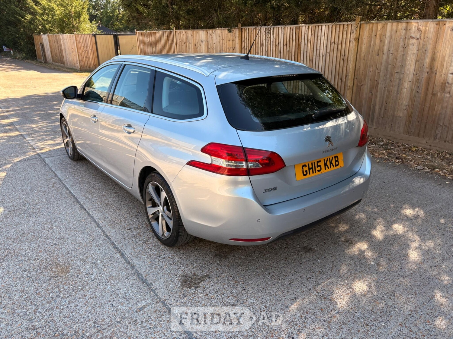Peugeot 308 SW 2015 - Cars