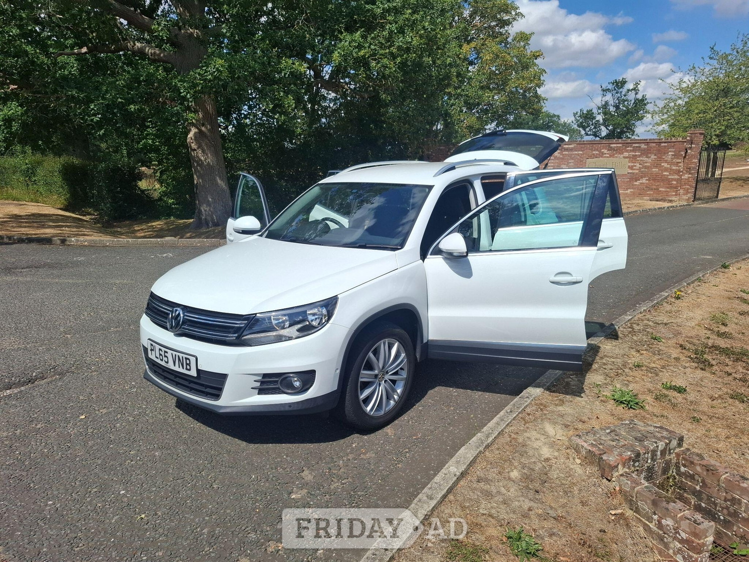 [ berth ]Volkswagen Tiguan