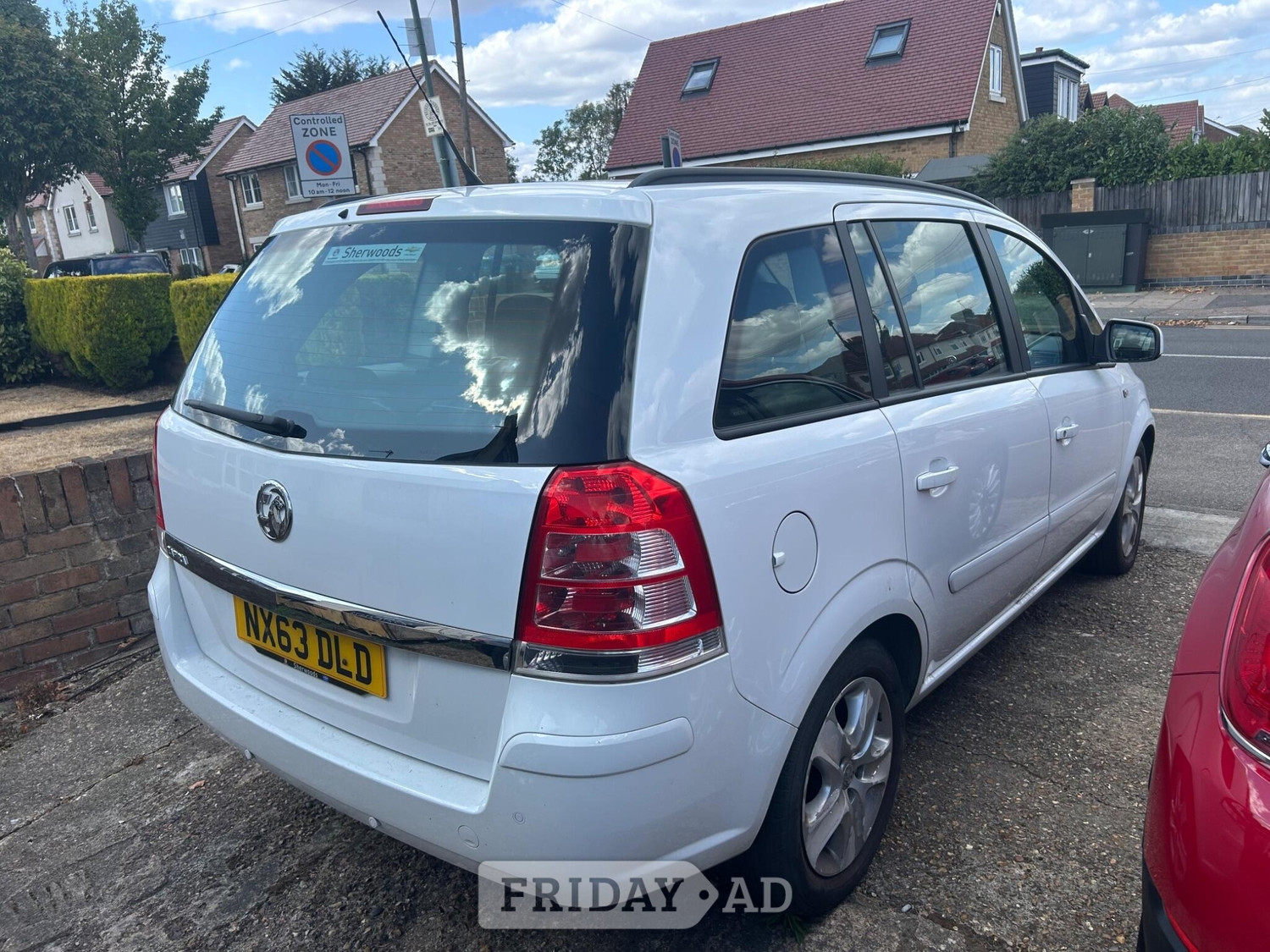 Vauxhall Zafira 2013 - Cars in Bexley