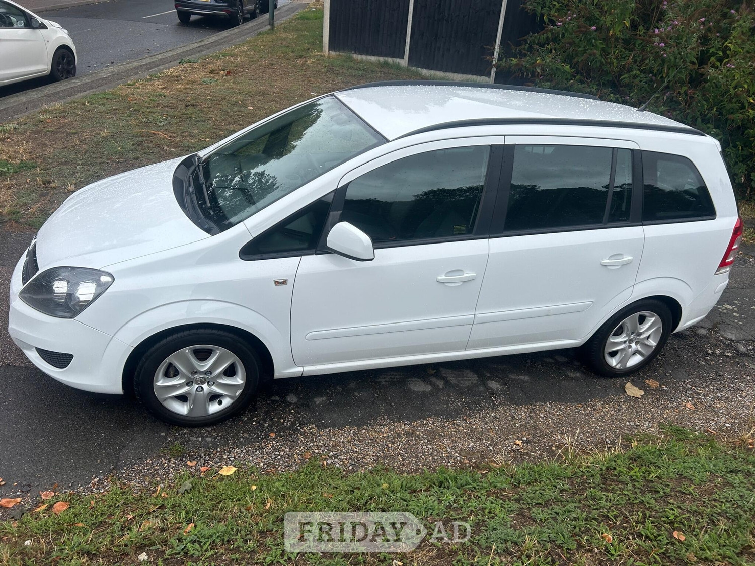 Vauxhall Zafira 2013 - Cars