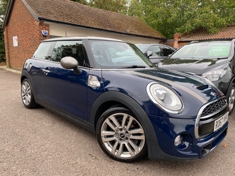 Mini Hatch 2017