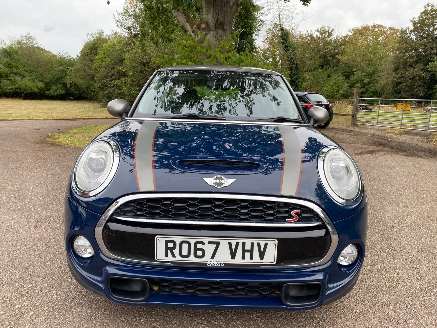 Mini Hatch Hitchin