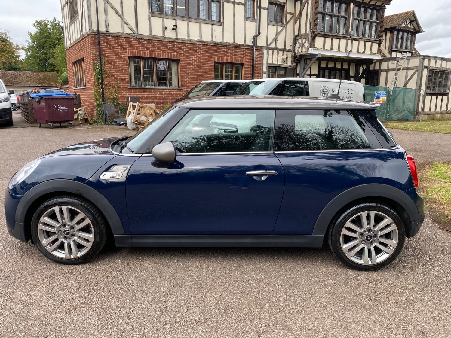 Mini Hatch 2017 - Cars in Hitchin