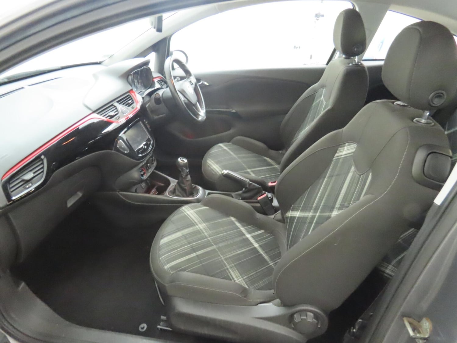 Vauxhall Corsa 2015 - Cars in Birmingham