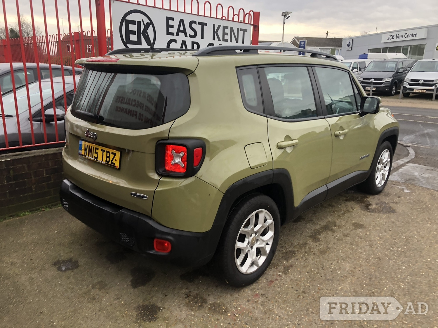 [ berth ]Jeep Renegade