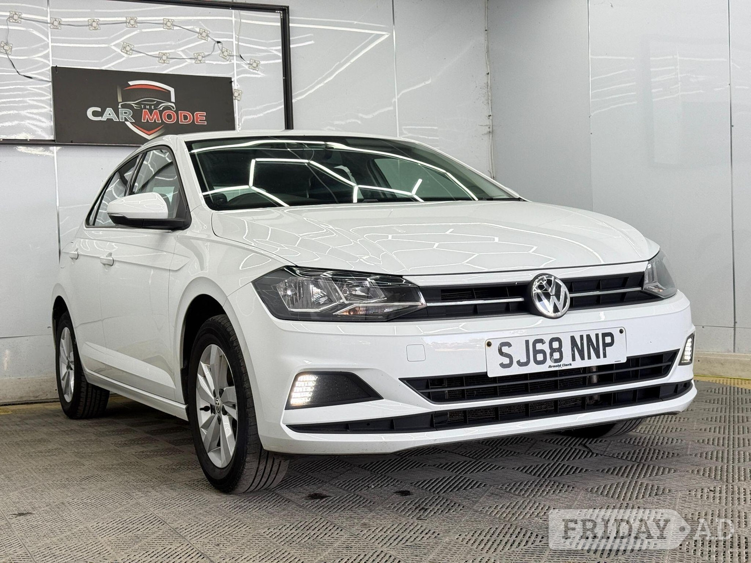 [ berth ]Volkswagen Polo
