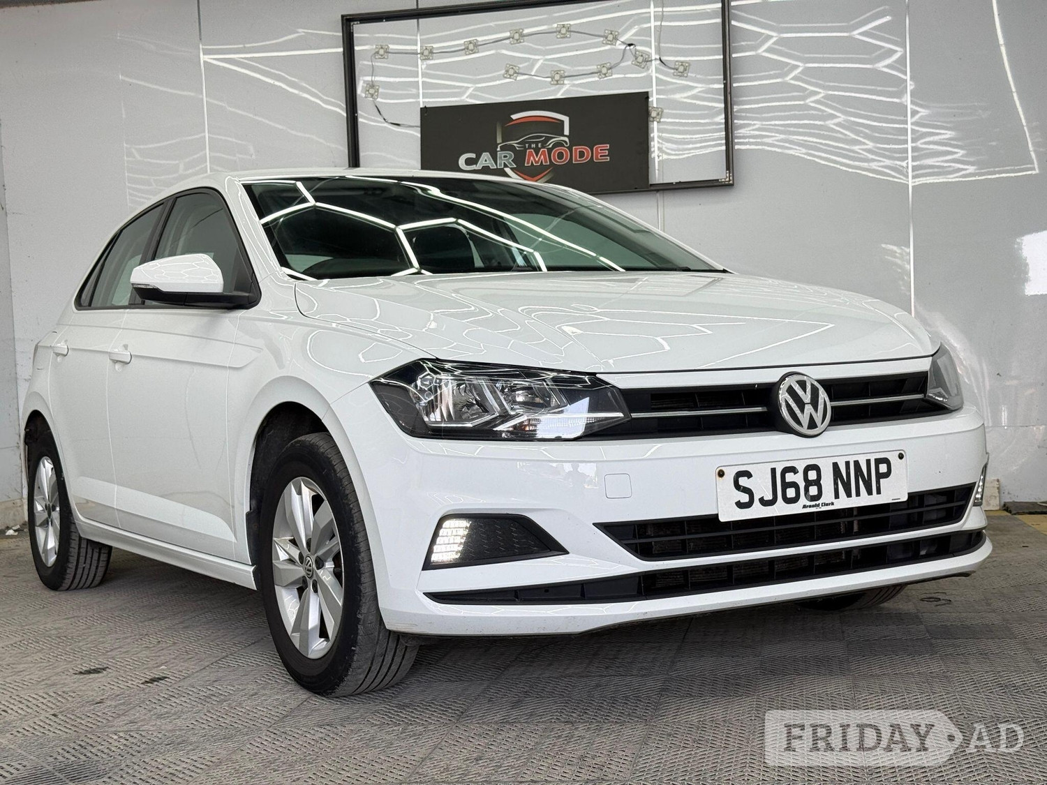 Volkswagen Polo 2018 - Cars in Hillingdon