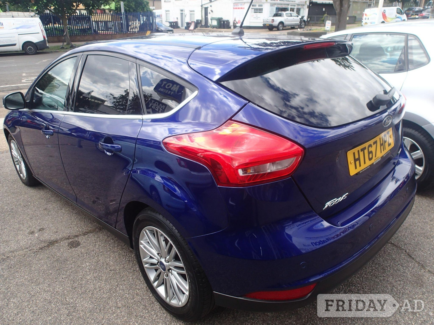 [ berth ]Ford Focus