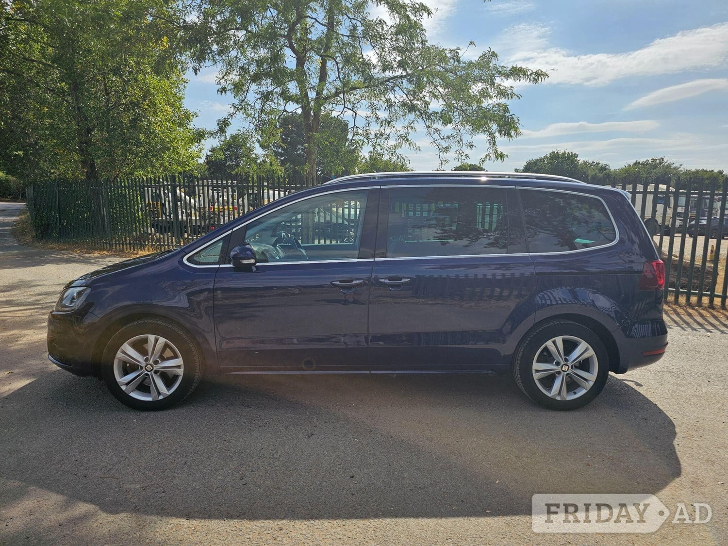 SEAT Alhambra 2017 - Cars