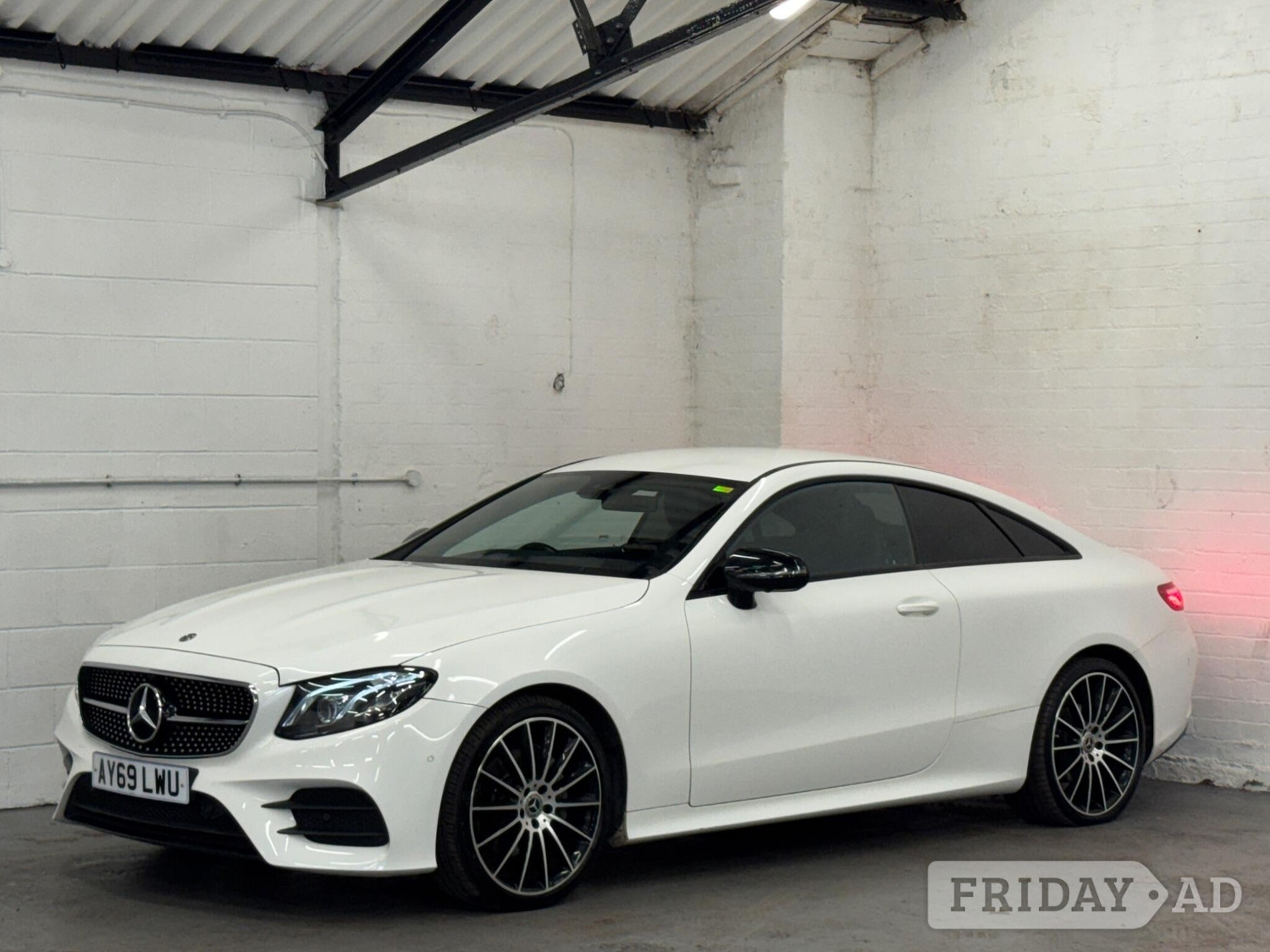 Mercedes-Benz E Class 2019 - Cars