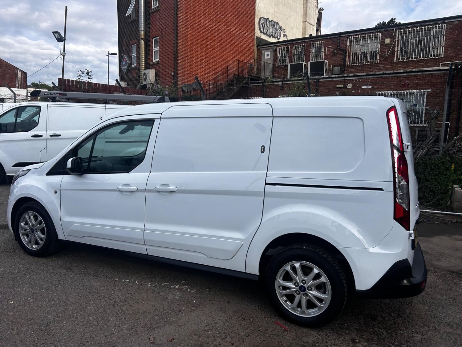 Ford Transit Connect 2023 - Vans & Commercial Vehicles in Rochester