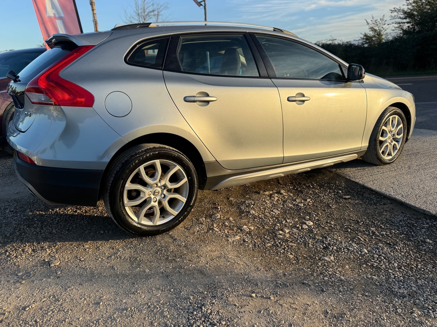 [ berth ]Volvo V40 Cross Country