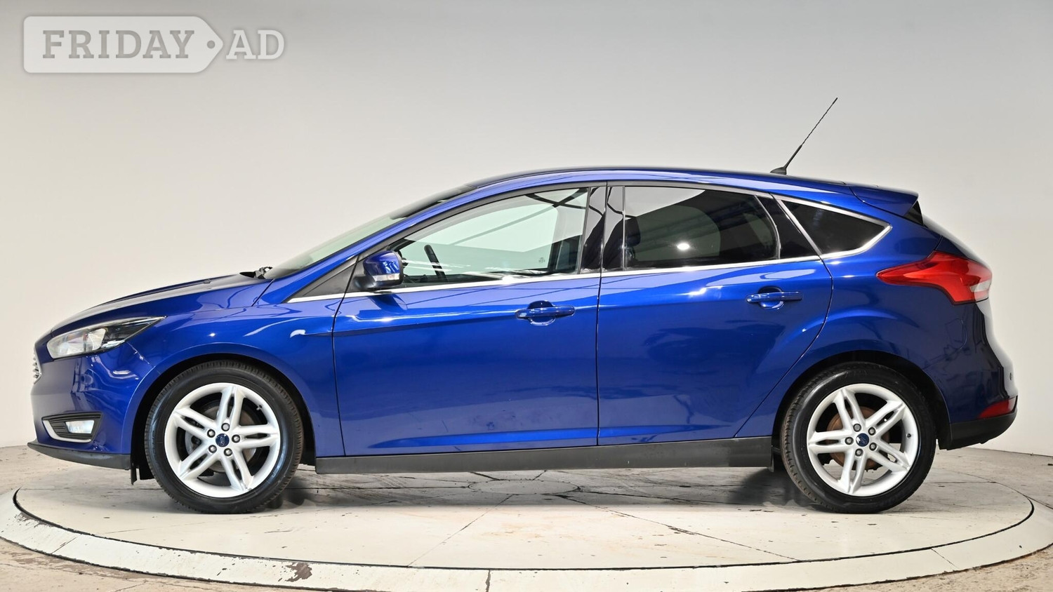 [ berth ]Ford Focus