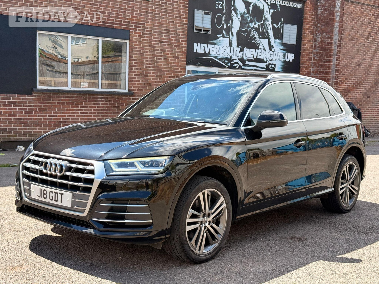 [ berth ]Audi Q5