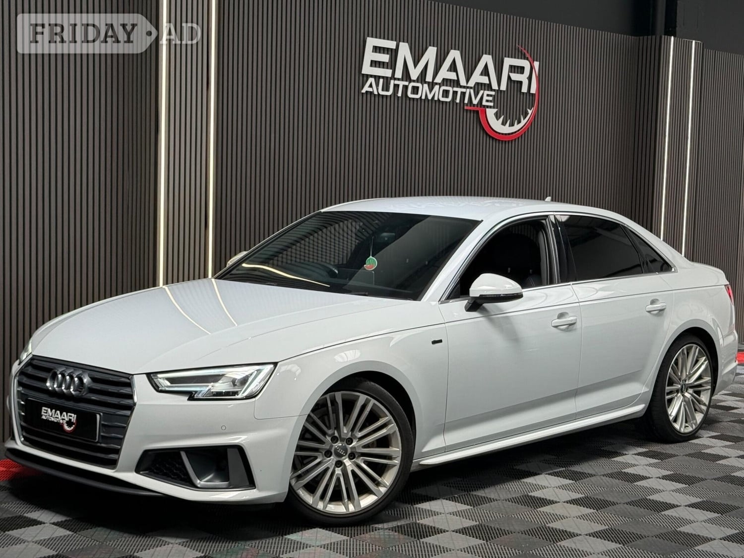 Audi A4 2019 in Lambeth
