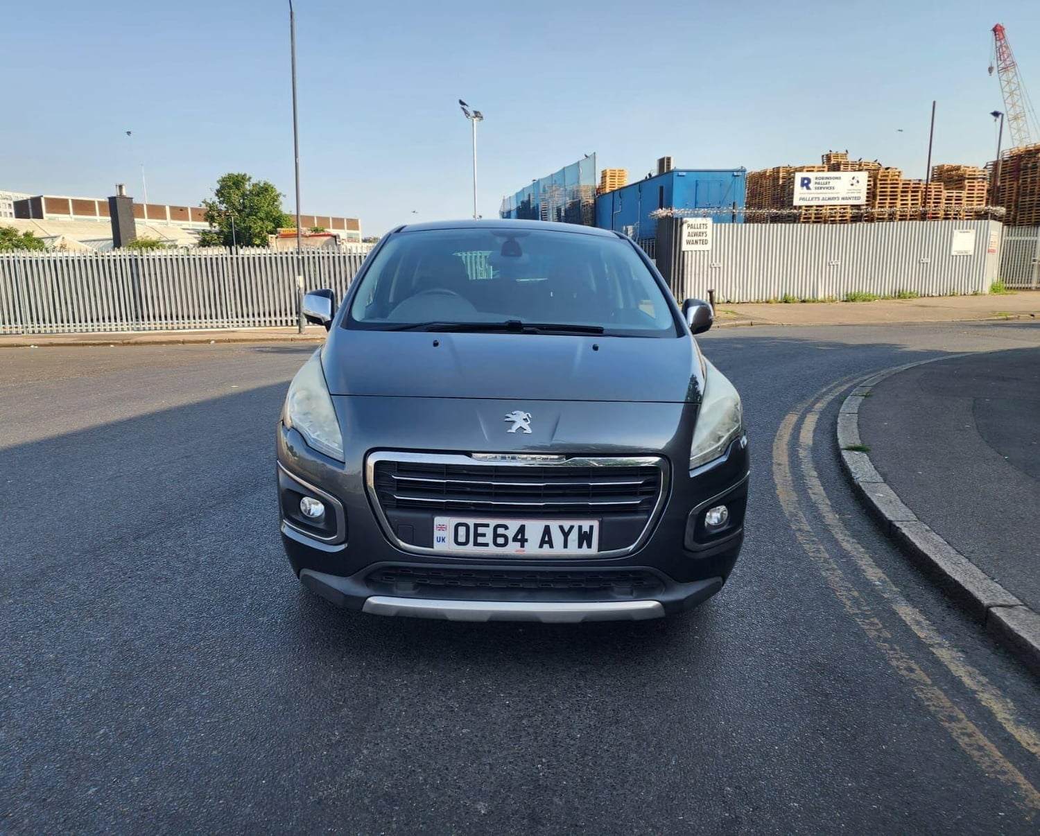 [ berth ]Peugeot 3008