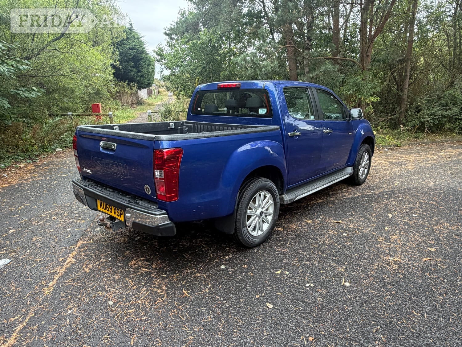 [ berth ]Isuzu D-MAX