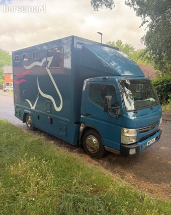 Other Compact Mitsubishi Fuso Horsebox